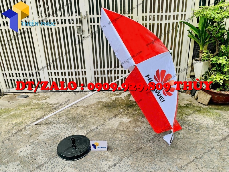 báo giá dù lớn quảng cáo ngoài trời