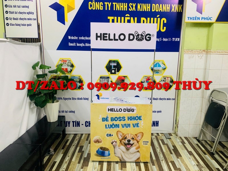 booth sắt bán hàng