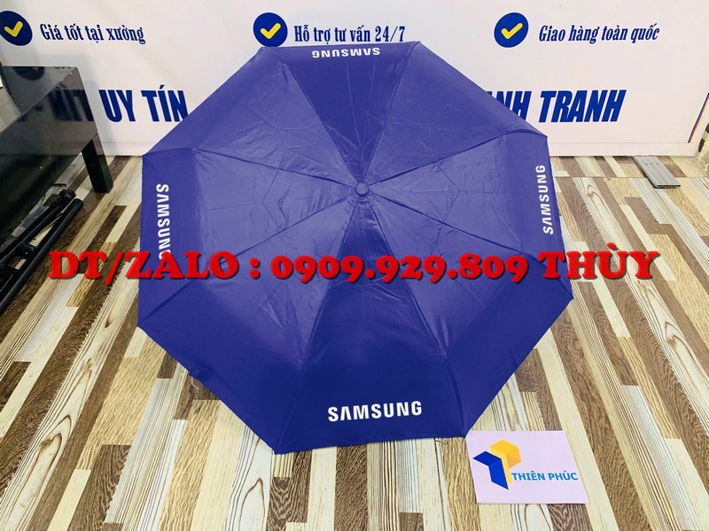 dù che nắng cầm tay mini in logo