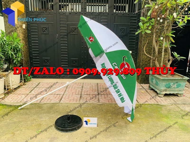 dù che nắng ngoài trời in logo quảng cáo