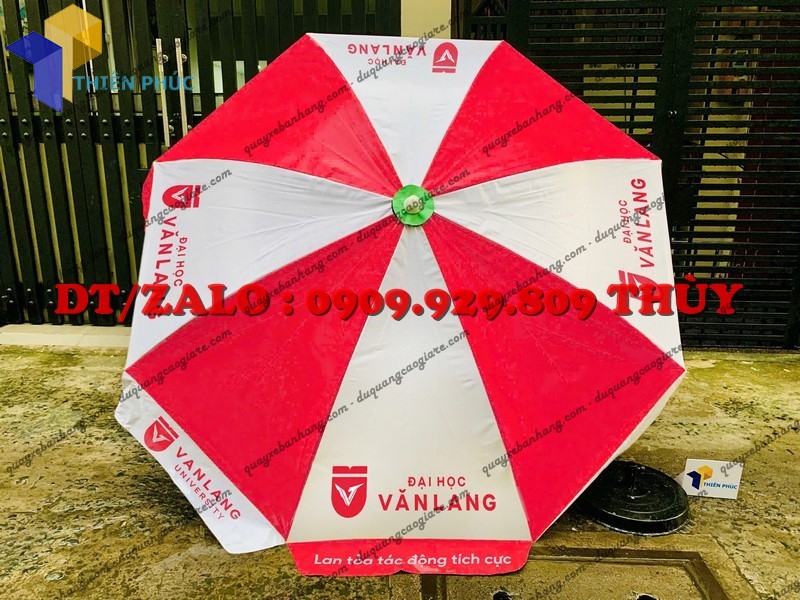 dù che sự kiện tuyển sinh in logo