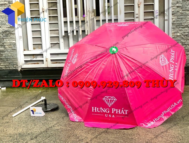 dù quảng cáo gắn logo che mưa