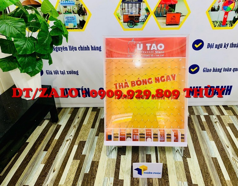kệ rơi bóng ziczac may mắn