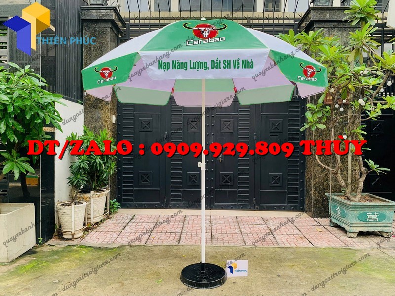 ô dù che nắng ngoài trời